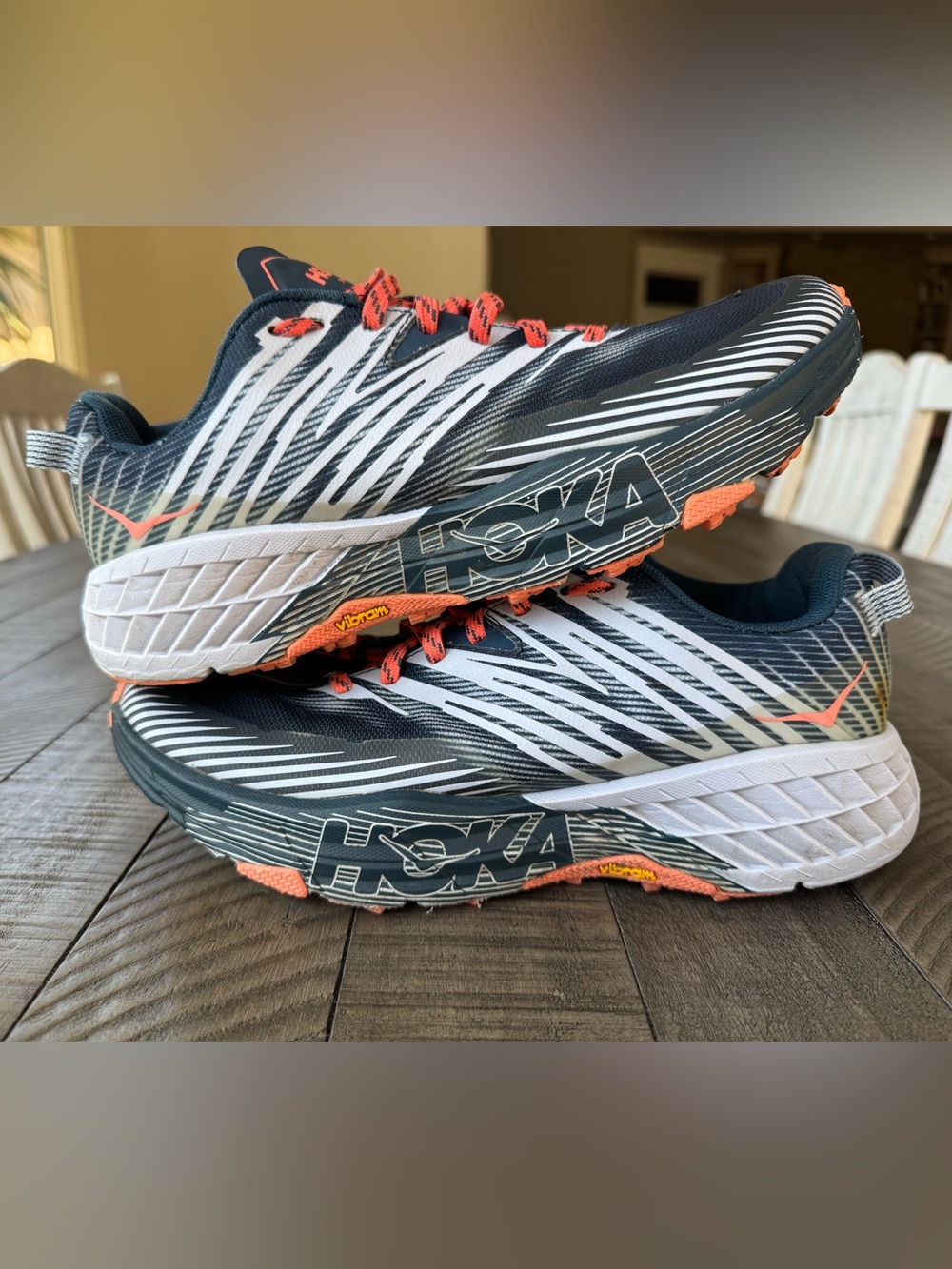 Hoka One One Speedgoat 4 Mesh Trail Running Sneakers Women’s Size 8.5 D
